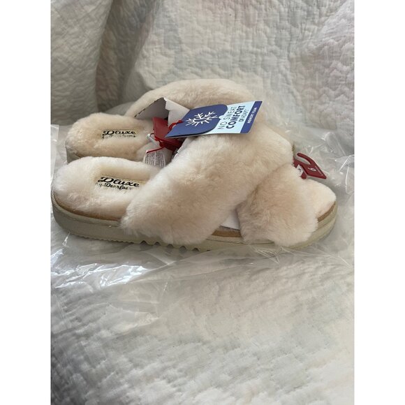 Dluxe by Dearfoam Cream Genuine Shearling Criss Cross Top Slide On Slippers - Picture 6 of 12